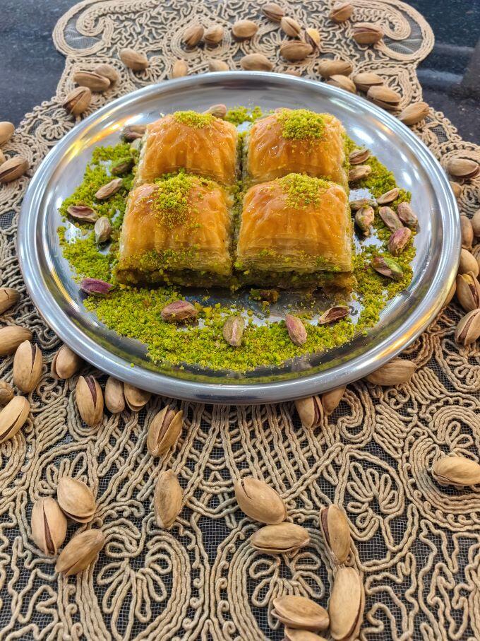 Bol Fıstıklı Baklava